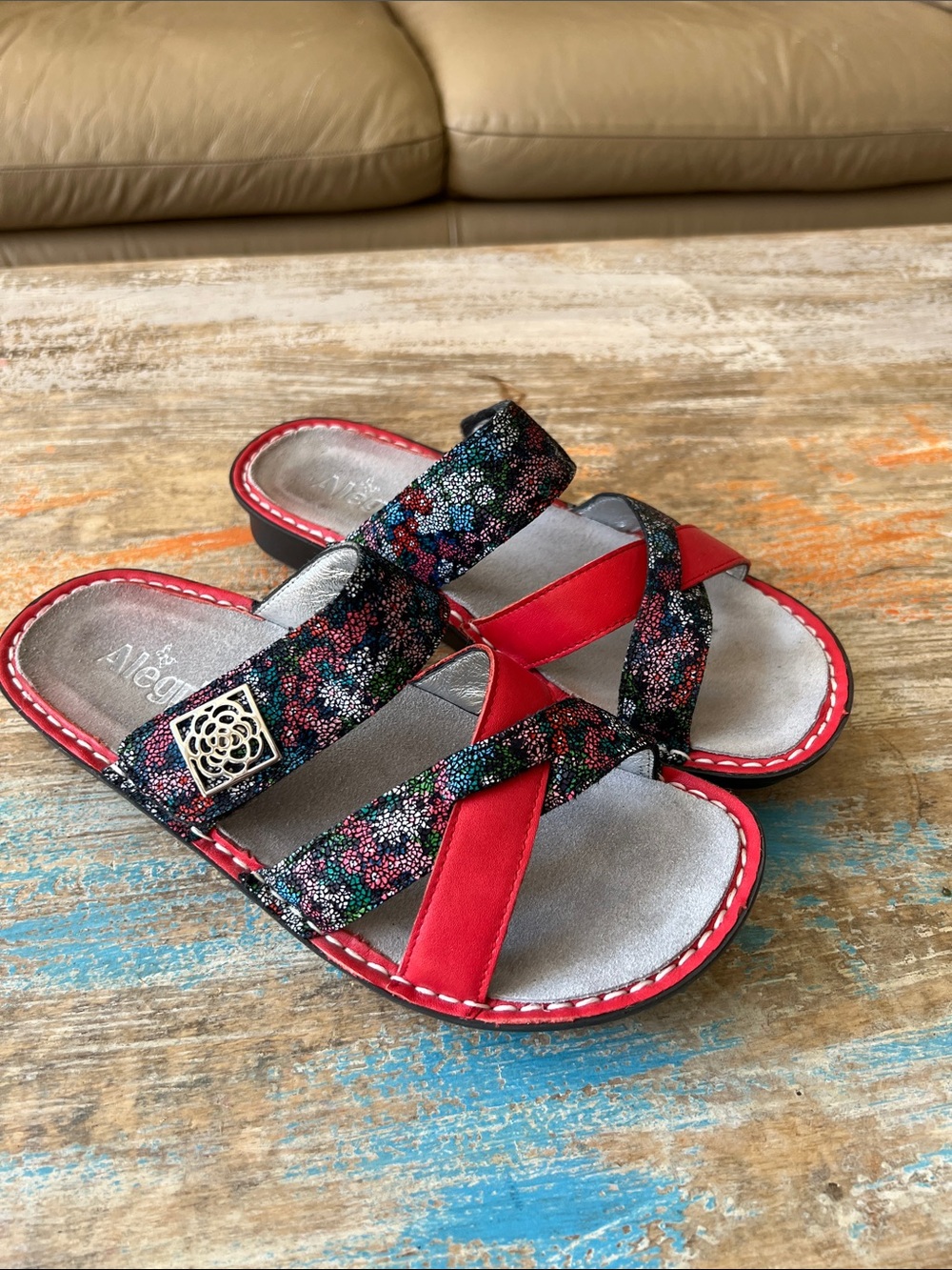 Alegria Victoriah Sandals Size 39/8-8 1/2